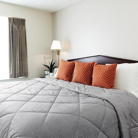 Intown Suites Extended Stay Houston Tx - Hwy 290 Cypress Fairbanks エクステリア 写真